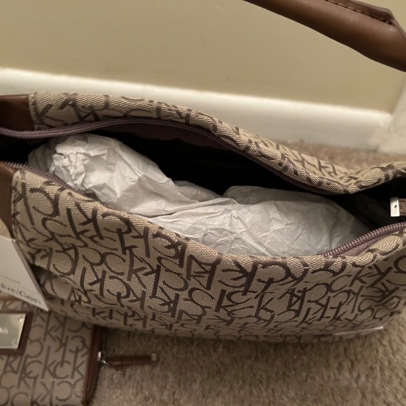 Calvin Klein Tan and Brown Hobo Bag with Wallet - Picture 4 of 10